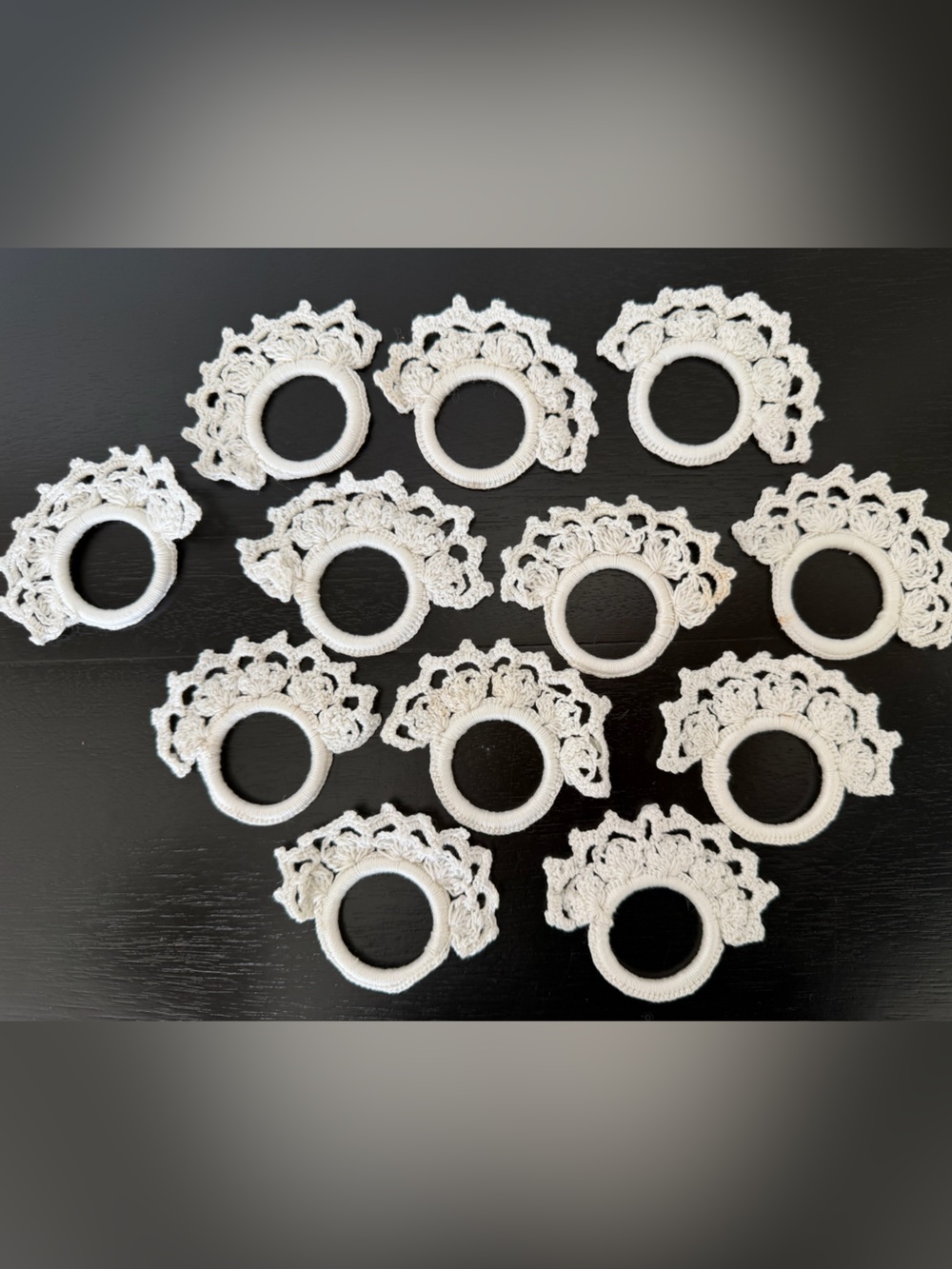 Elegant Crochet Lace Napkin Rings - Cream Set